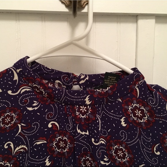 Vintagey Look Dress - Picture 3 of 8